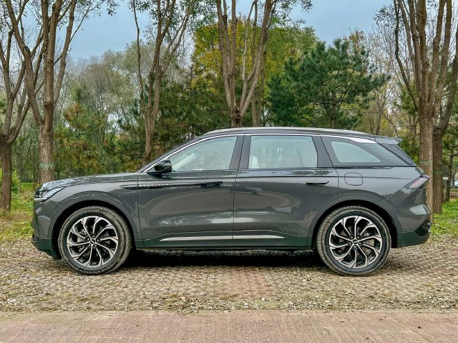 美式豪华大五座 体验林肯航海家