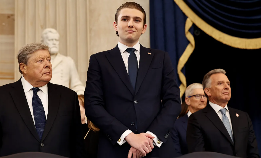 _特朗普宣布2000亿美元_特朗普9000万美金项目