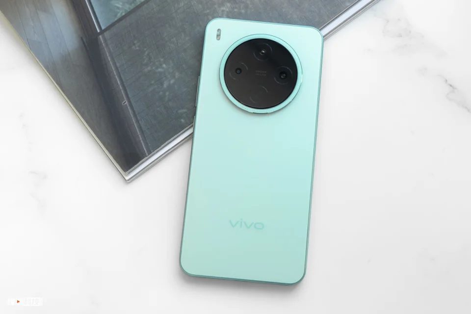 vivo Y500 Pro体验：体验全面提升的「国民小旗舰」