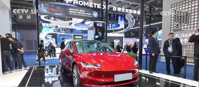 华博国际__华博控股