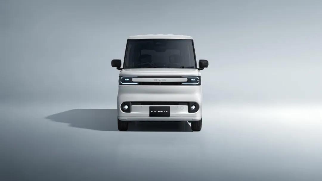 比亚迪混合动力车型_全球首款飞行汽车亮相_