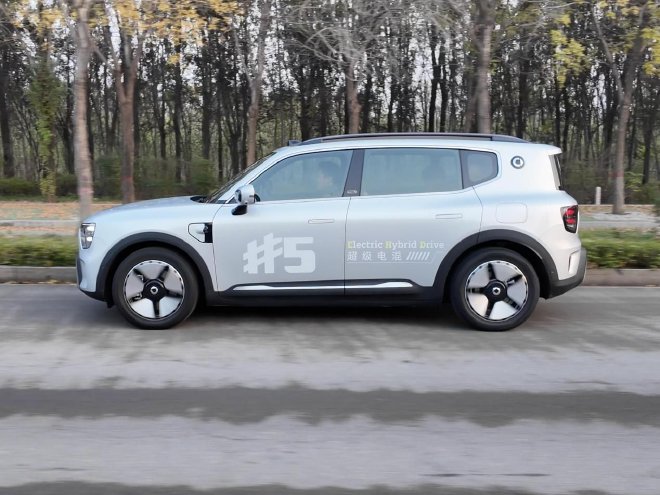 打破边界 试驾smart精灵#5 EHD