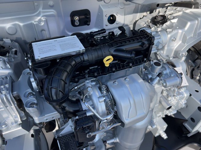 预售价35-37万起 小鹏X9超级增程开启预售