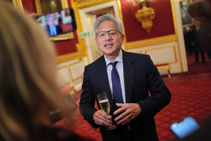 黄仁勋还在吆喝：想回中国市场，希望中方改变政策