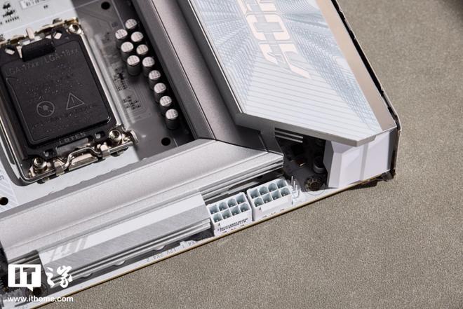 技嘉主板推荐2020_主板技嘉怎么样_