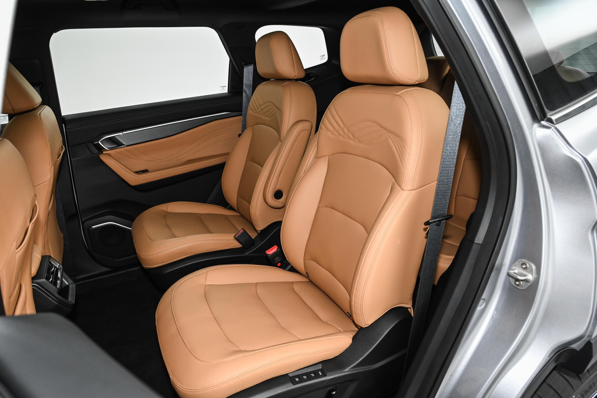 吉利中型车图片和价格_吉利新款中级车曝光_