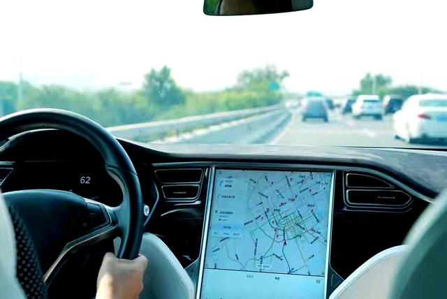 开车3年才懂的教训，这些行为最毁车，都是血泪经验！-有驾