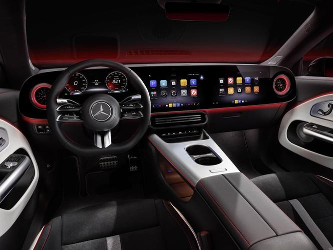 _奔驰续航1000km电动_奔驰国产电动汽车