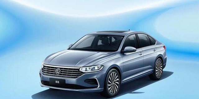 燃油轿车销量持续火爆，轩逸领跑榜单大众、丰田紧跟，合资品牌展现强大竞争力和持久吸引力