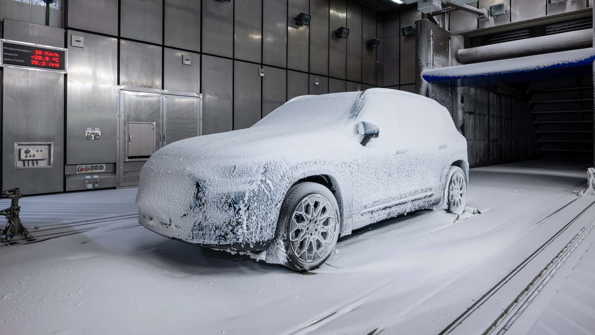 奔驰星空中网是哪款车_奔驰内饰星空顶是哪一款_