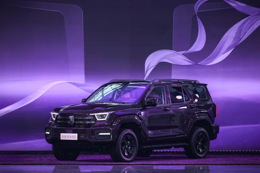 预算30万买新能源越野车,内外一新的坦克400,值得入手吗?__预算30万买新能源越野车,内外一新的坦克400,值得入手吗?