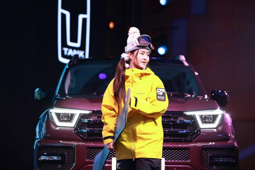 _预算30万买新能源越野车,内外一新的坦克400,值得入手吗?_预算30万买新能源越野车,内外一新的坦克400,值得入手吗?