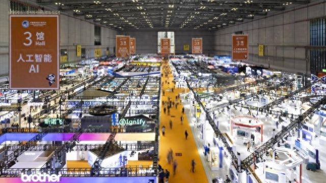 数说进博会8年，成交额增幅超四成