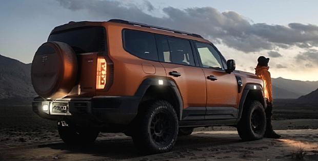 30万就能“水上飞”?奇瑞G700和仰望U8,谁才是真·水陆-有驾