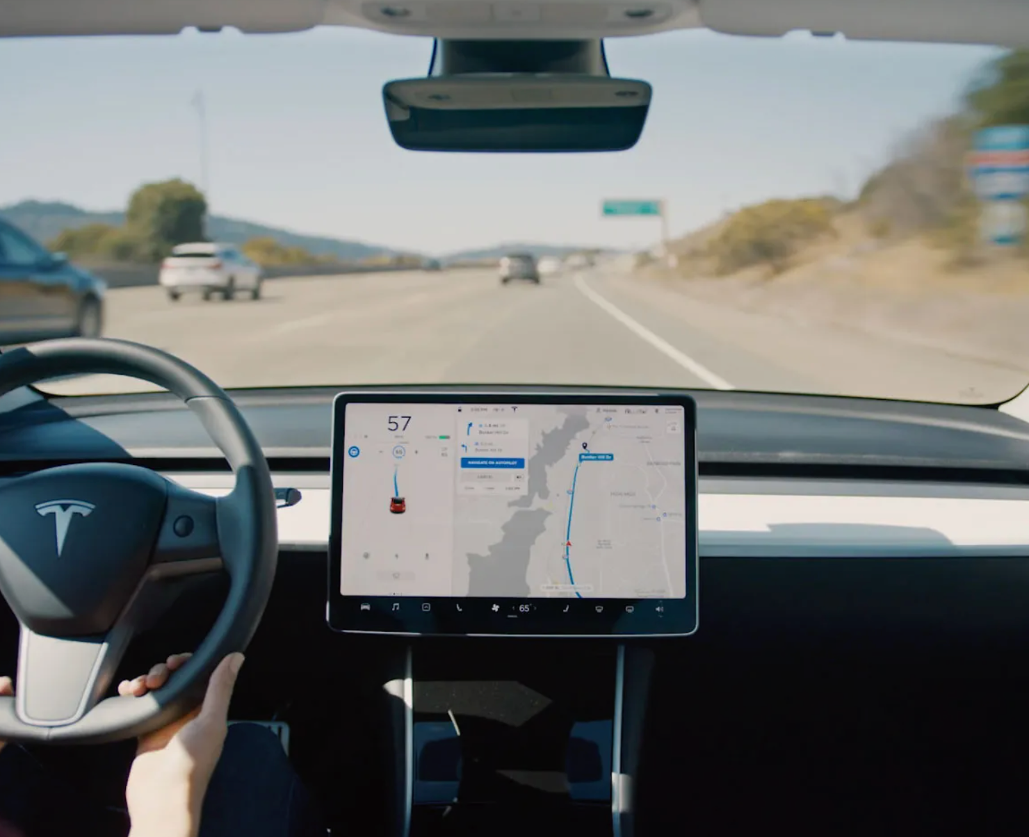 回应对手，特斯拉发布FSD安全报告：事故率远低于美国平均水平