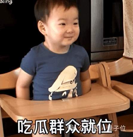 库克被曝最早明年让位CEO，“苹果AI已落后同行2年”