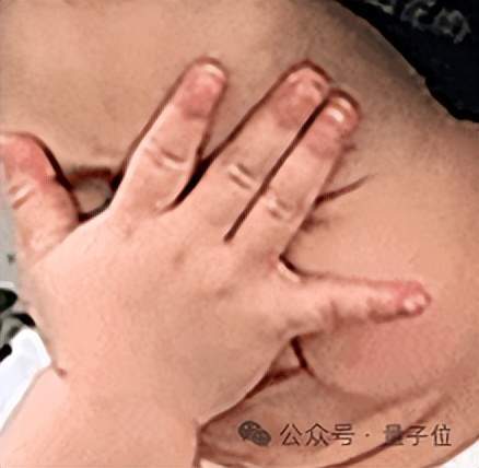 库克是哪一年成为苹果ceo的_库克第一款苹果手机是什么_