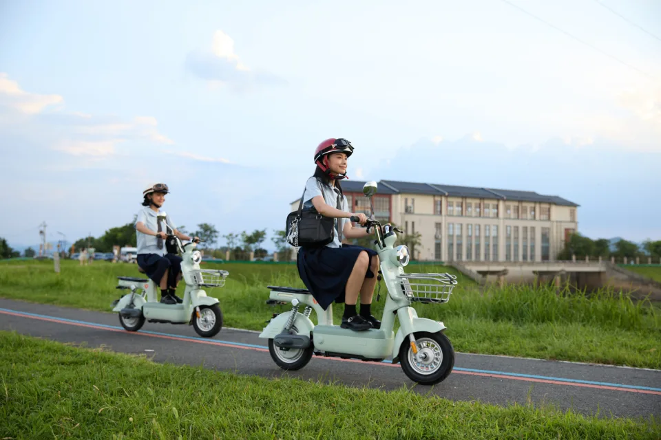 “二轮比亚迪”将在日本上市，日媒惊呼：新的“黑船”来了