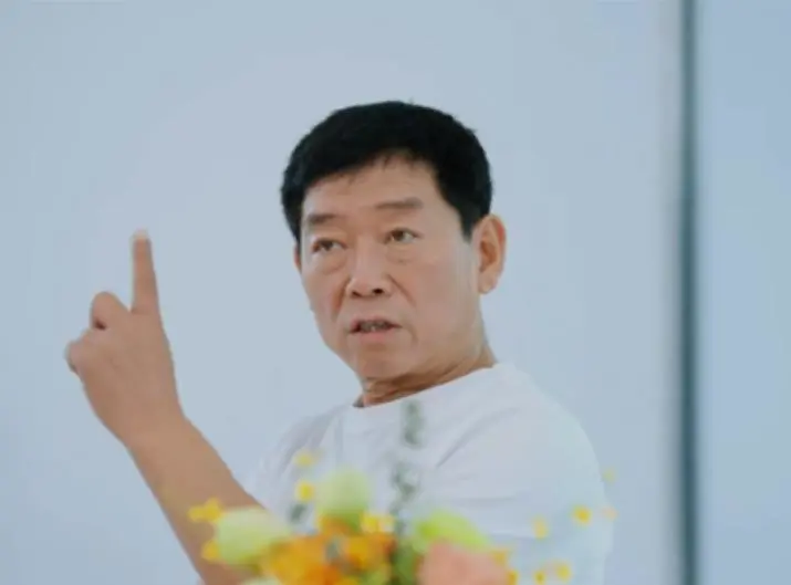 长城魏建军，又放了一炮！整个行业被炸懵