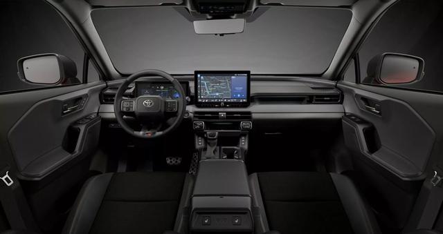 广汽丰田威兰达换代上市，2.0L混动版杀入20万级，老款2.5L混动车主：早知道就再等半年了-有驾