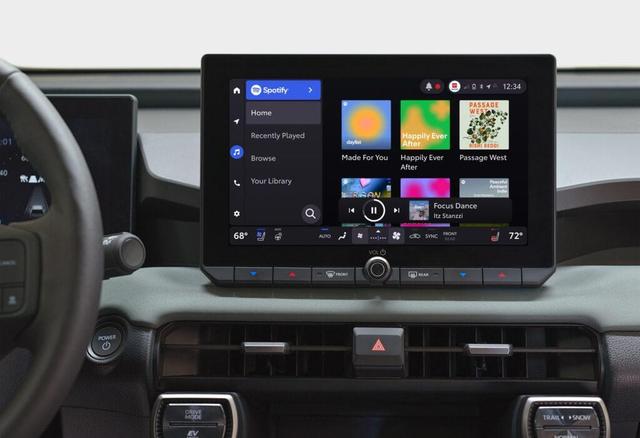 广汽丰田威兰达换代上市，2.0L混动版杀入20万级，老款2.5L混动车主：早知道就再等半年了-有驾