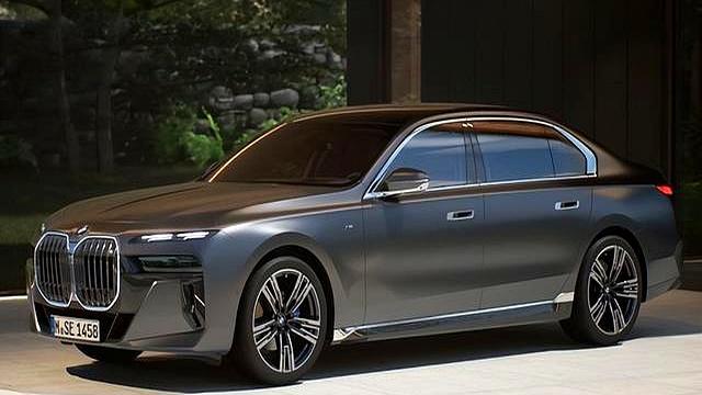 国内轿车车身最长排行，十款车型，看豪华与长度关系-有驾