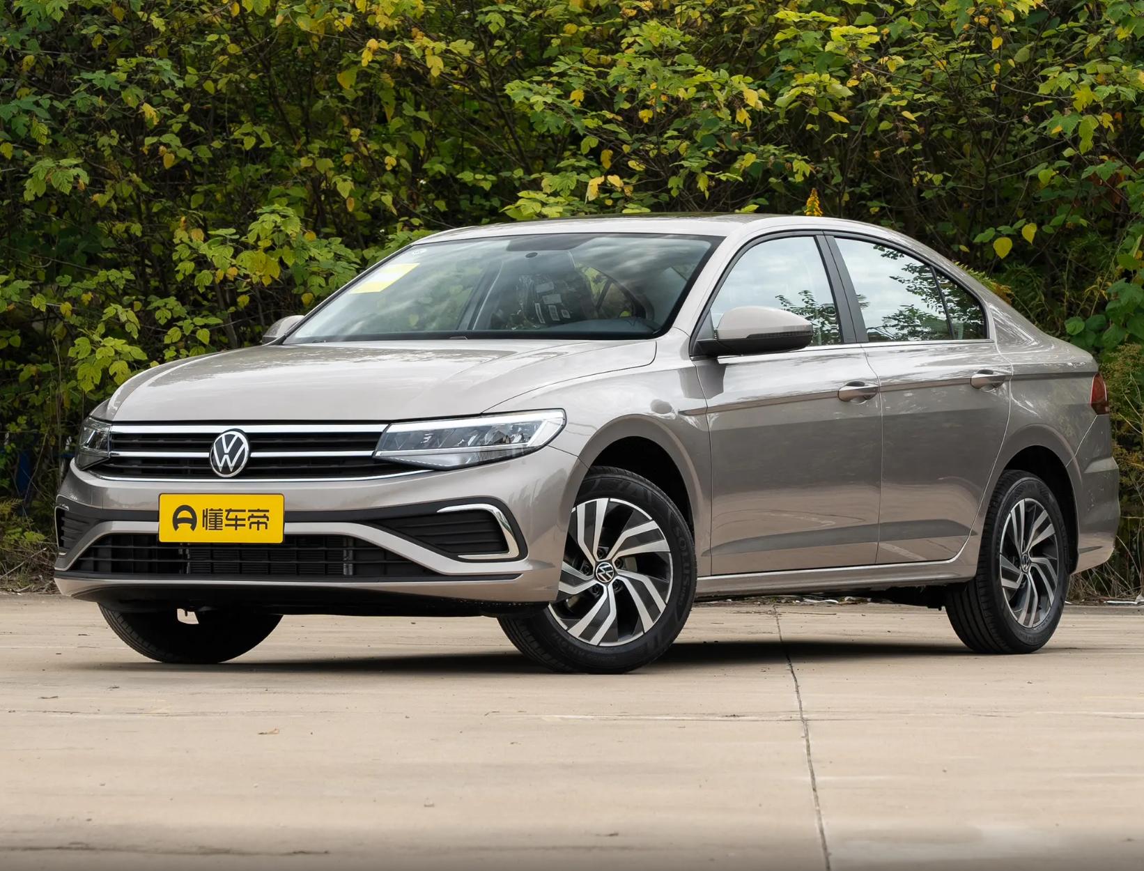 _宝来朗逸选哪个_大众买宝来还是朗逸好