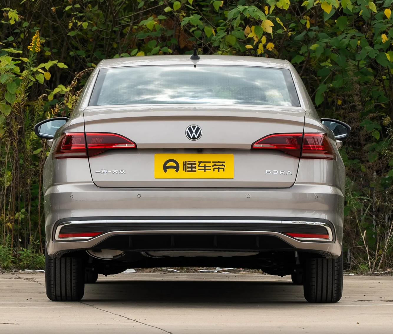 _大众买宝来还是朗逸好_宝来朗逸选哪个