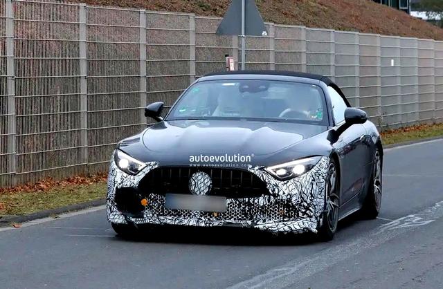 新款AMG SL谍照曝光，或2026年发布，即将中期改款-有驾