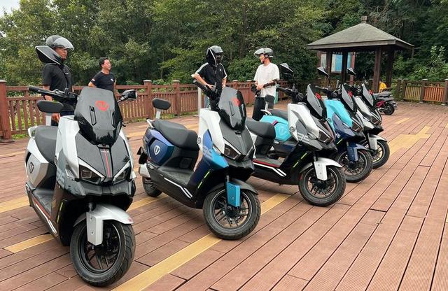 钠电池性能强劲，为什么只有雅迪、台铃力推，九号、小牛却沉默了-有驾