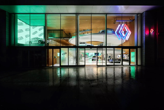 _雷诺概念电动车_雷诺在电动车领域加大了赌注