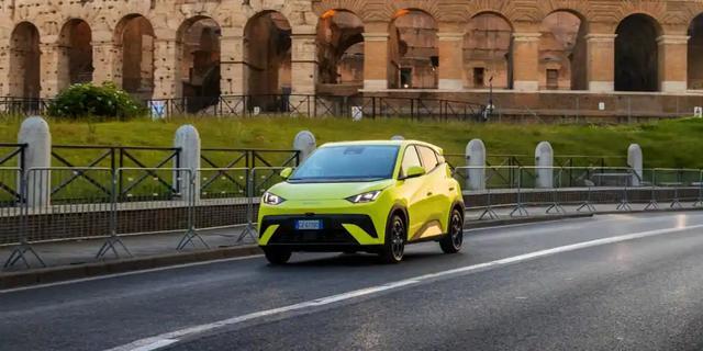 比亚迪电动新能源汽车_比亚迪唐纯电动车图片_