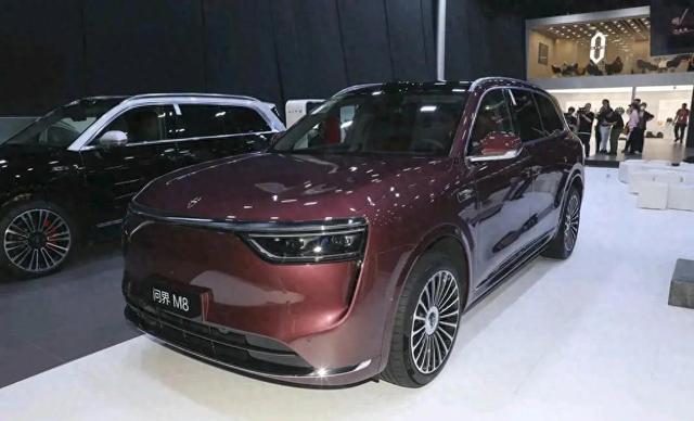 错失榜首，10月豪华SUV销量榜，问界M9第2、奔驰GLC升至第5名