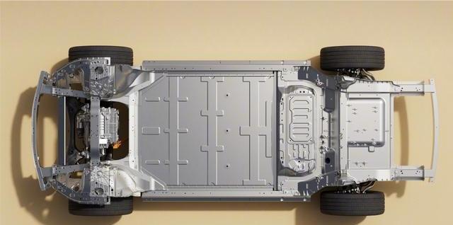 理想i6深度解析，40分钟带你了解全部隐藏亮点-有驾