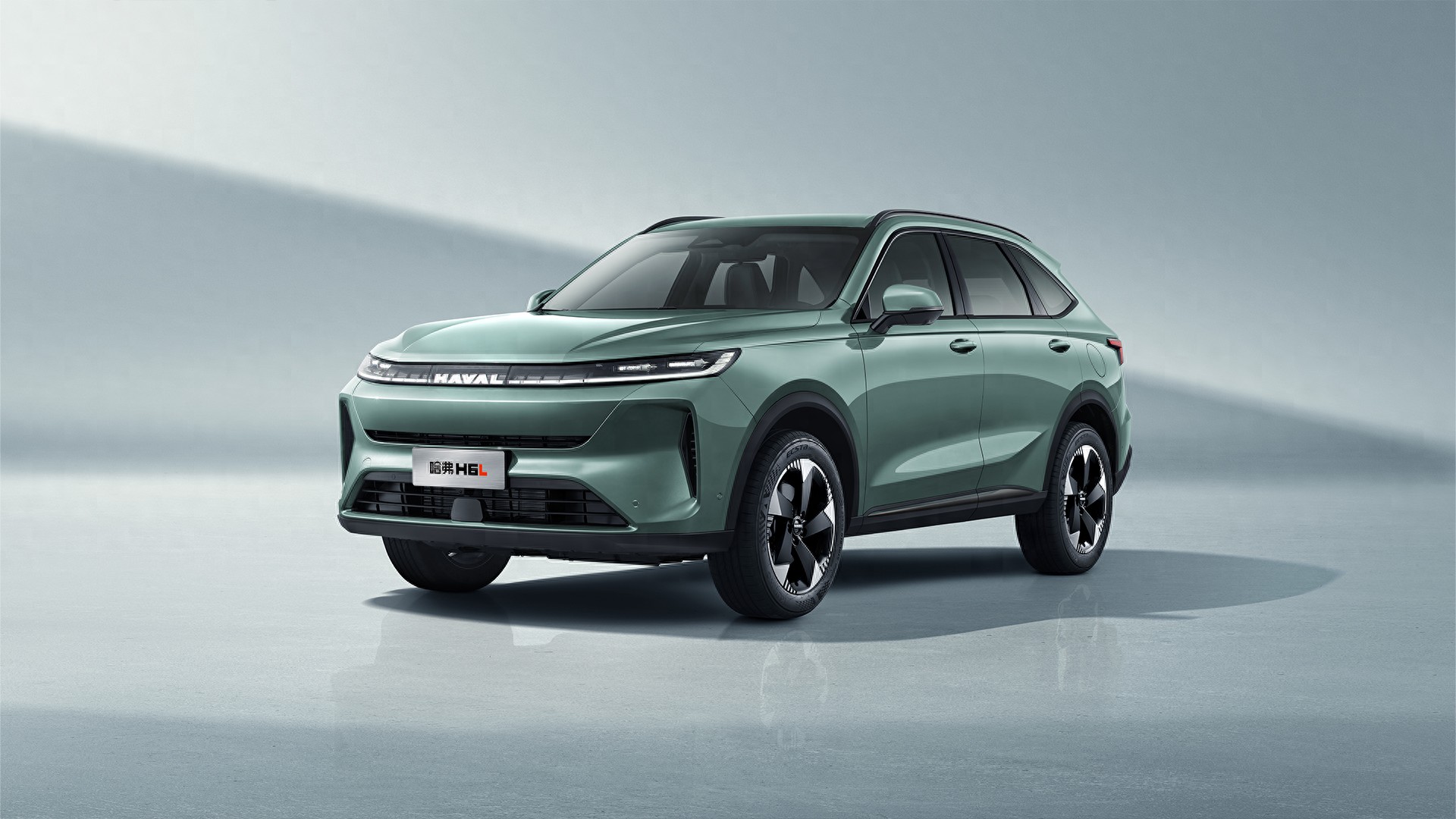 超车不嘶吼、油耗5毛5：10.39万就能买大五座SUV—哈弗H6L