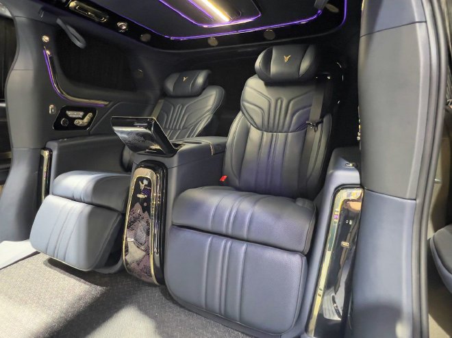 2025广州车展探馆：实拍岚图梦想家山河