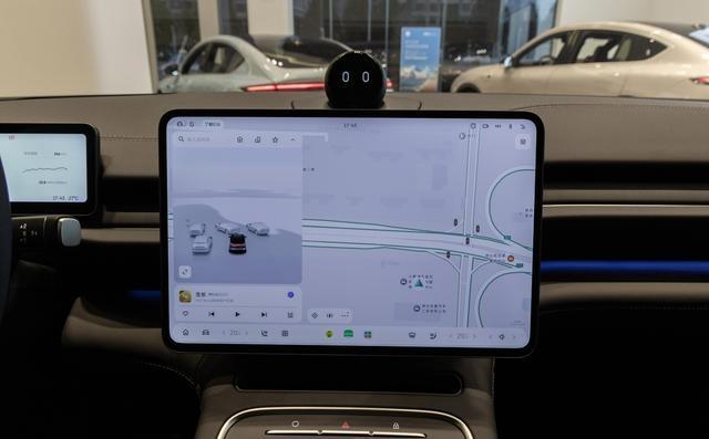 放弃BBA选择蔚来ES6的老车主，5000公里后说出这些大实-有驾