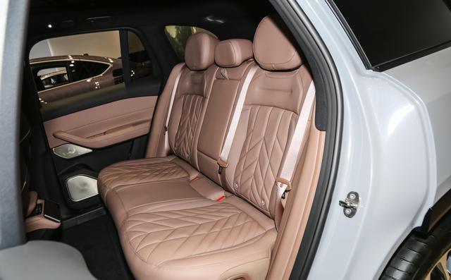 放弃BBA选择蔚来ES6的老车主，5000公里后说出这些大实-有驾