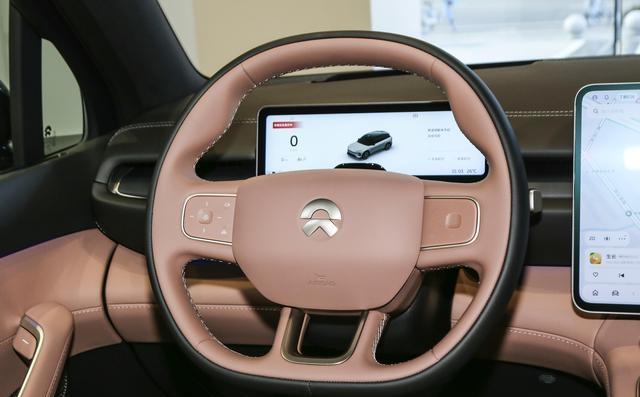 放弃BBA选择蔚来ES6的老车主，5000公里后说出这些大实-有驾