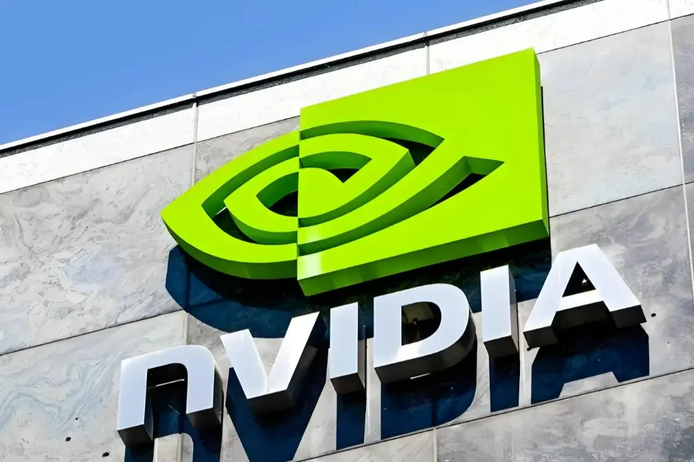 特朗普拒签新冠纾困法案__特朗普拒绝核手提箱