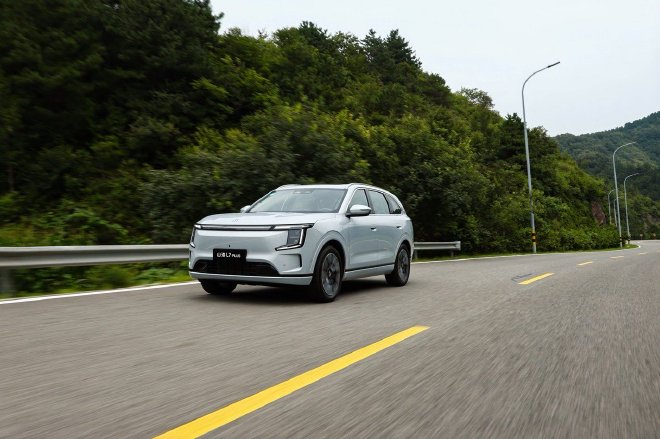 升级城区NOA 抢先试驾捷途山海L7 PLUS