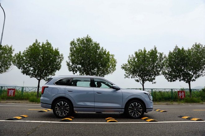 升级城区NOA 抢先试驾捷途山海L7 PLUS