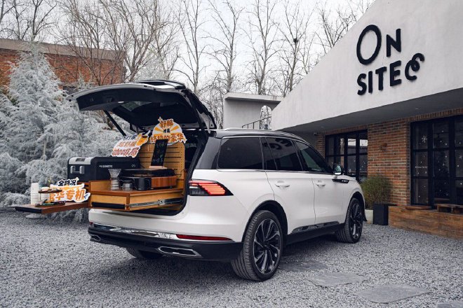 林肯飞行家：一辆能装下咖啡生活方式的中大型豪华SUV