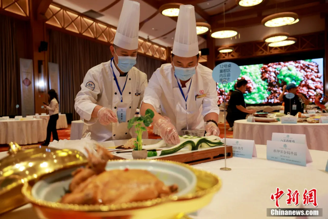 睡不着的中国人，被这个小县城“拿捏”了_睡不着的中国人，被这个小县城“拿捏”了_