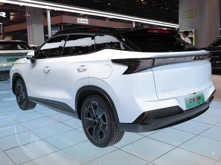 奇瑞瑞虎5 PRO即将上市，买瑞虎5X还是再等等？__奇瑞瑞虎5 PRO即将上市，买瑞虎5X还是再等等？