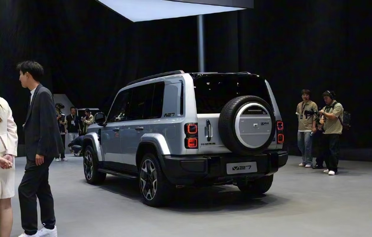 win10正式发布_这是一个标准的好评模板_