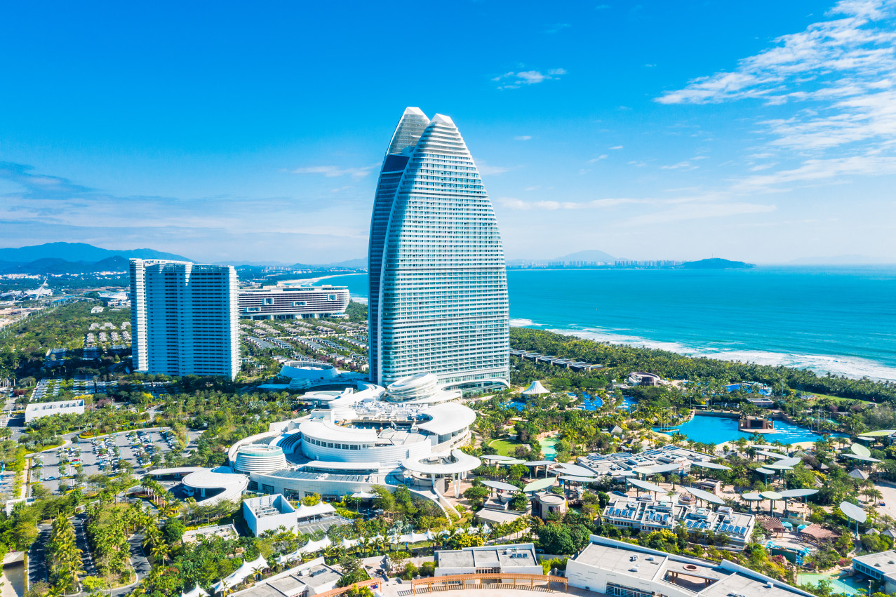 封关下的海南楼市众生相：煤老板买地造豪宅，江浙客也来扫货