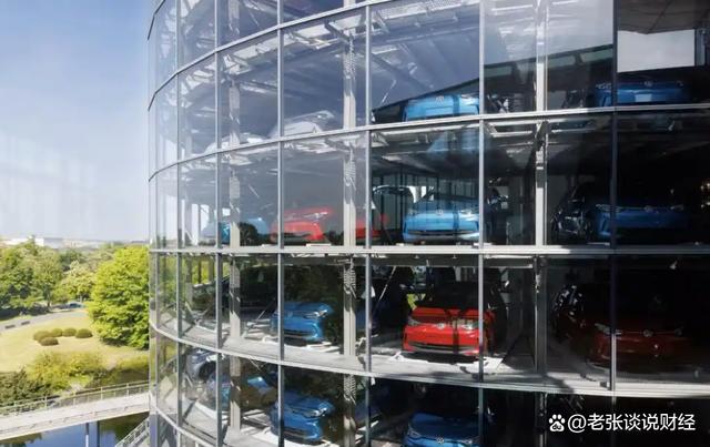 大众首次关闭德国生产线,德国大众汽车定于当地时间16日,关闭其被称为“透明工厂”的萨克森州德累斯顿工厂生产线-有驾