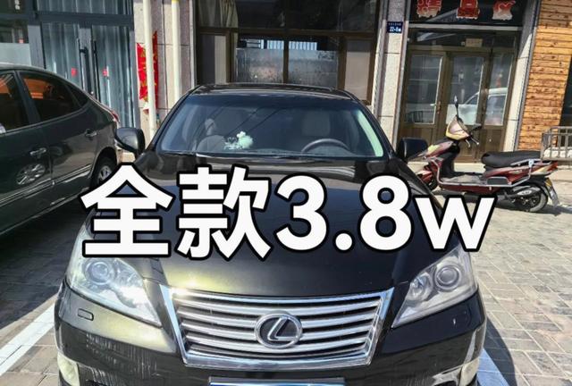 车修好了却卖不掉，问题不在车而在“身份”，南京严查无牌电动车上路即扣，二手市场直接拒收，原车主找不到车牌补不了只能报废-有驾