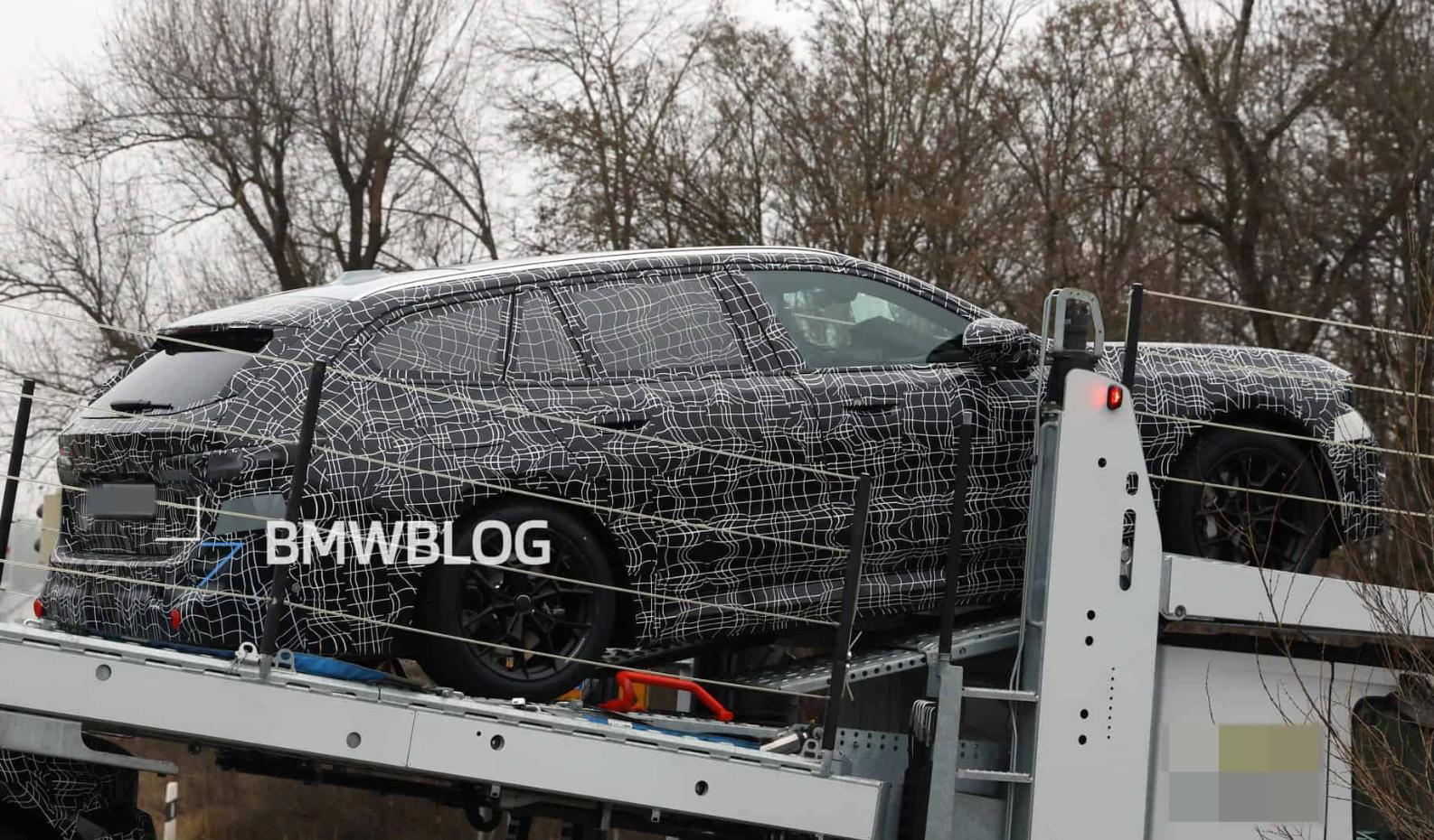 宝马旅行车图片及报价_宝马旅行车最新款_